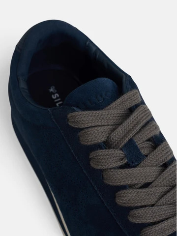 Zapatilla Serraje Logo Perforado Azul Marino - Silbon
