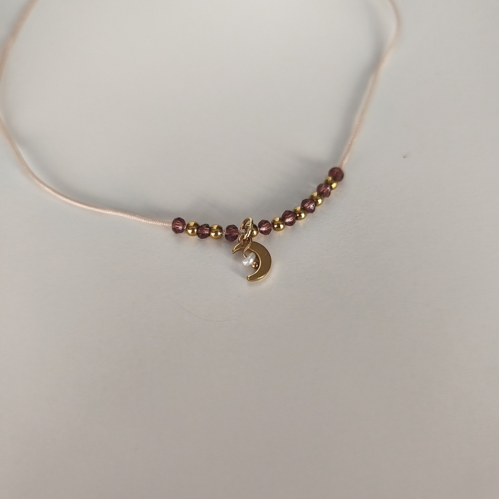 Collar Cuerda Macramé Buganvilla Luna (Dorado)