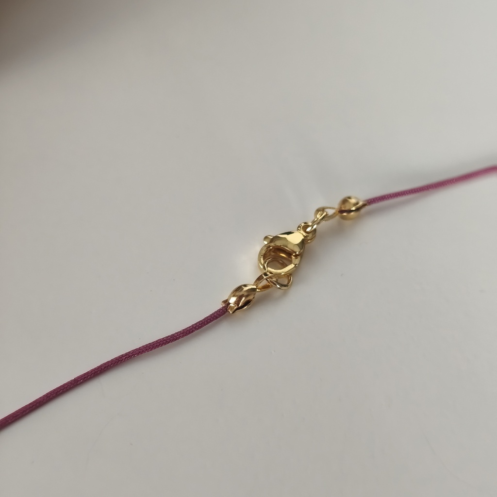 Collar Cuerda Macramé Bugavilla Medalla (Dorado)