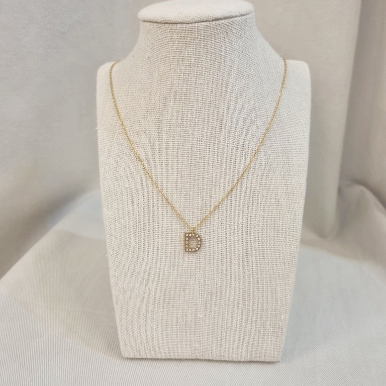 Collar Inicial Dorada Brillo Letra "D"