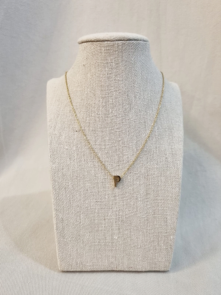 Collar Inicial Dorada Gruesa Letra "P"