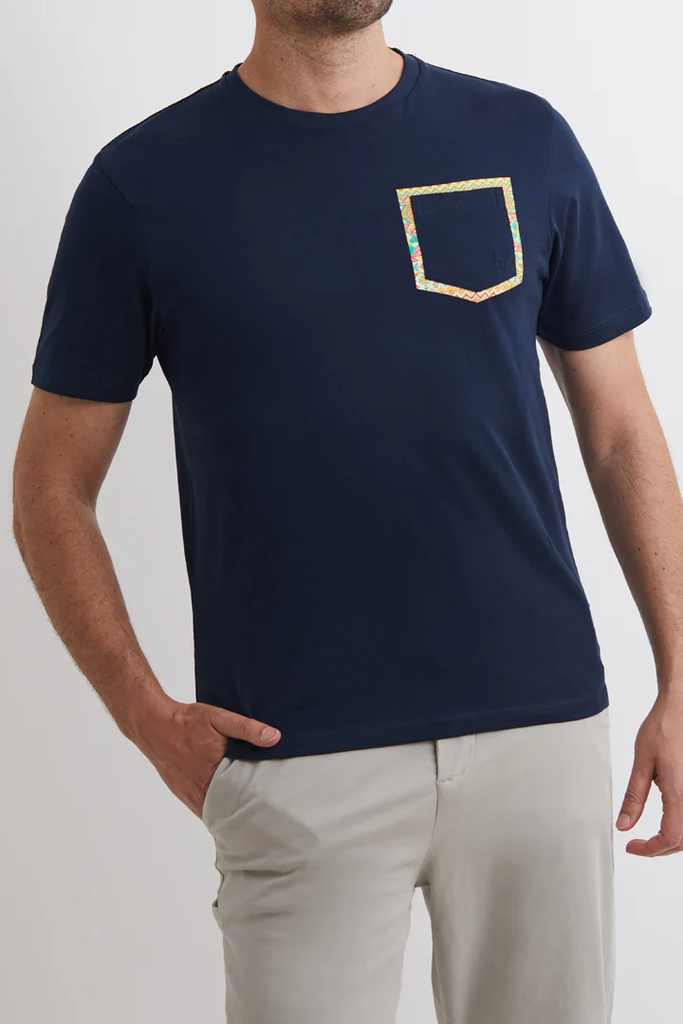 Camiseta Bolsillo Detalle Etnico Marino