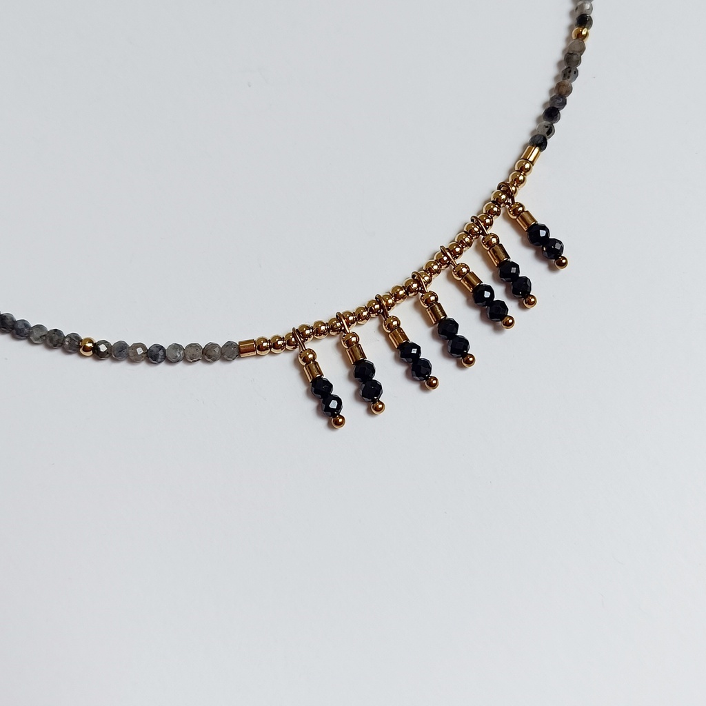 Collar Cadena De Pedrería Dorado