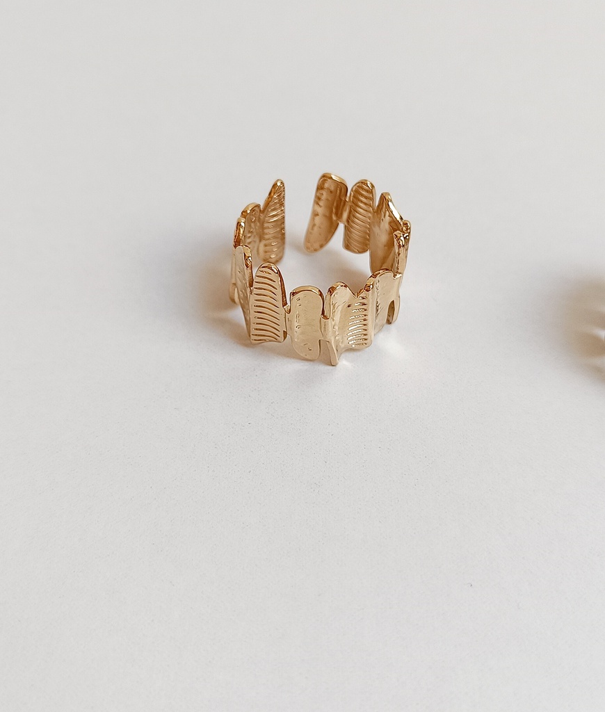 Anillo Rocky (Dorado)