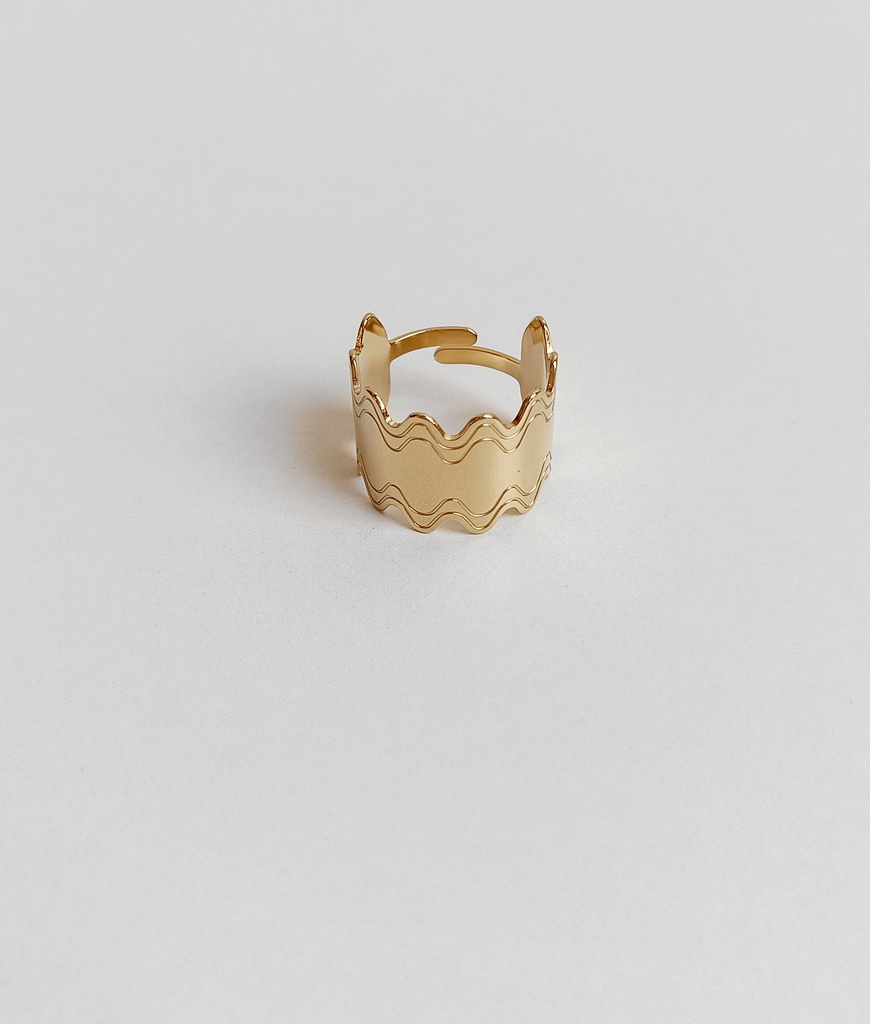 Anillo Wavy Geo (Dorado)