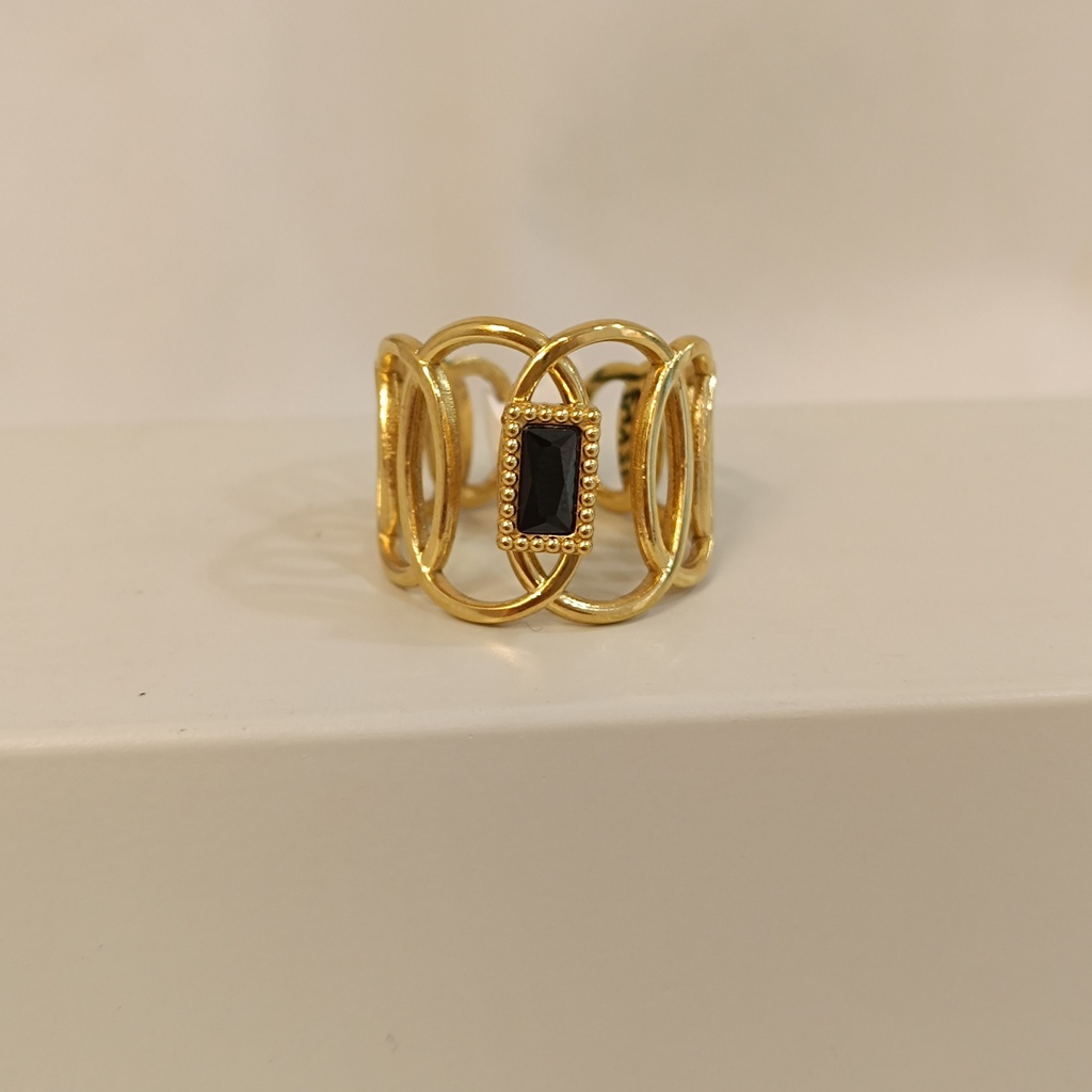 Anillo Roma Black (Dorado)