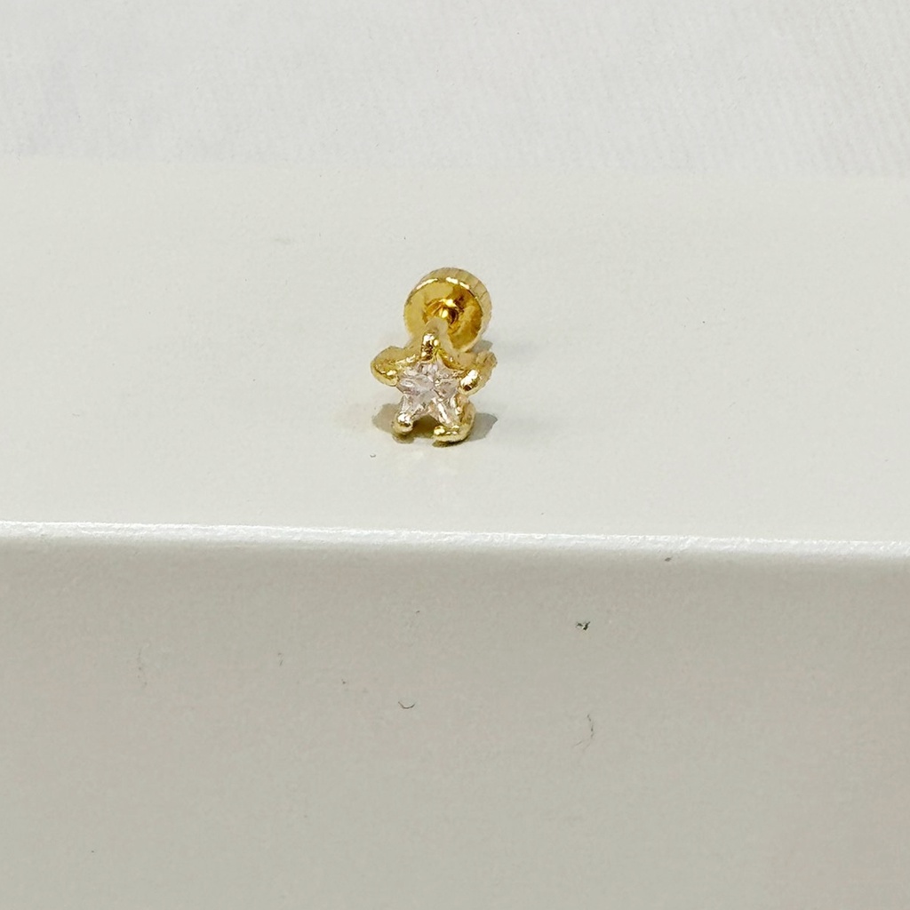 Pendiente Estrella Circonita Dorado (Rosca)