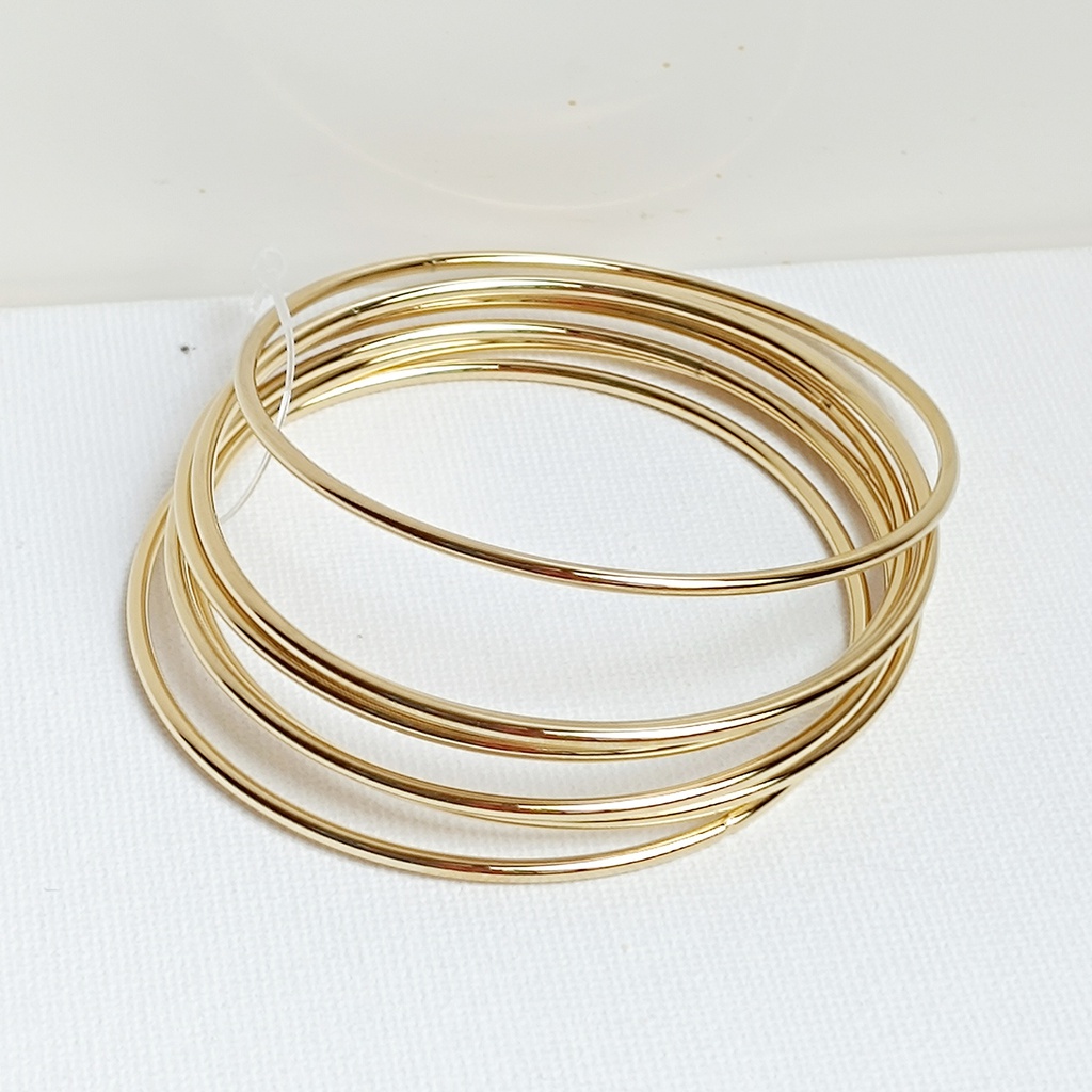 Conjunto De Siete Pulseras Dorado