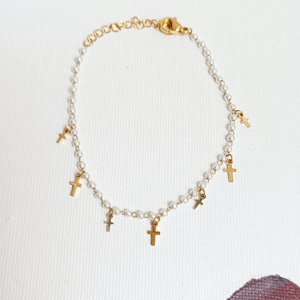 Pulsera Perlas con Cruces