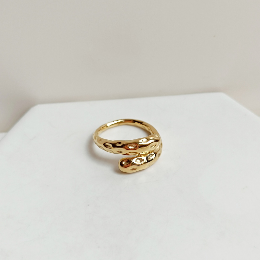 Anillo Signature (Dorado)