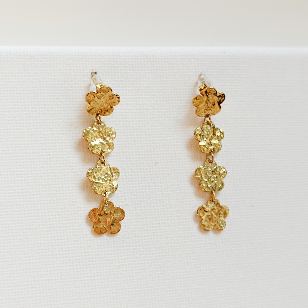 Pendientes Flores Con Textura Dorado