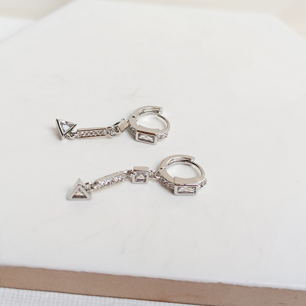 Aros Circonitas Charm Triángulo Cuadrado Plateado