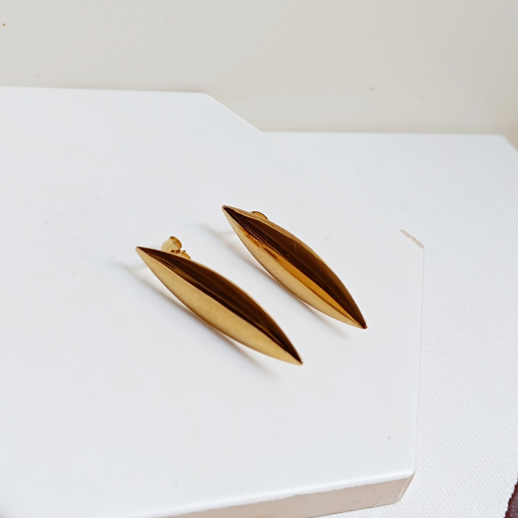 Pendientes Largos Hoja Dorado