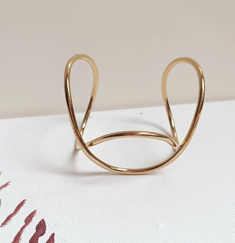 Brazalete Básico Entrelazado Dorado