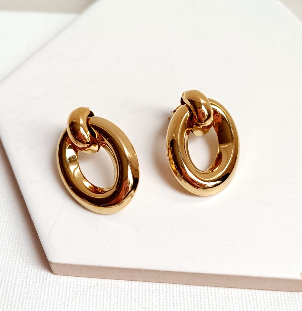 Pendientes Círculo Con Circulito Dorado