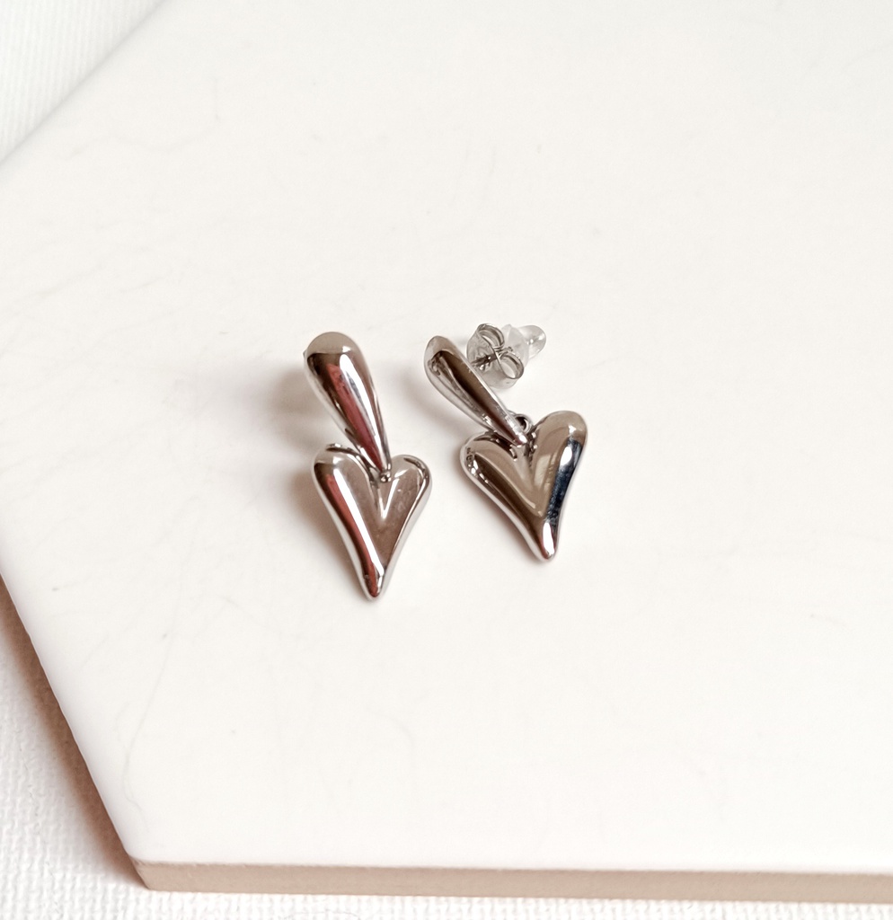 Pendientes Pequeño Corazón Y Gota Plateado