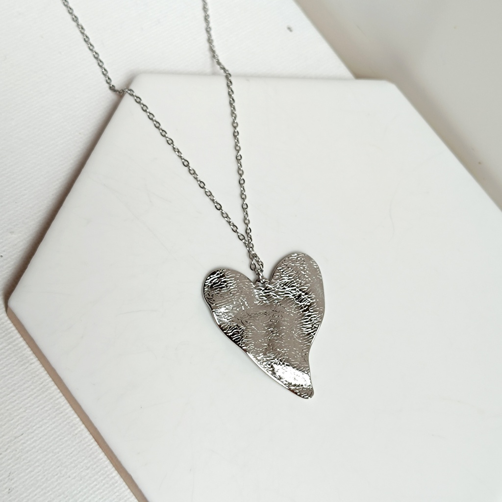 Collar Maxi Corazón Textura Plateado