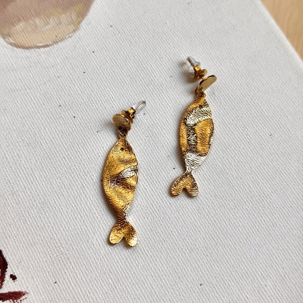 Pendientes Peces Textura Dorado