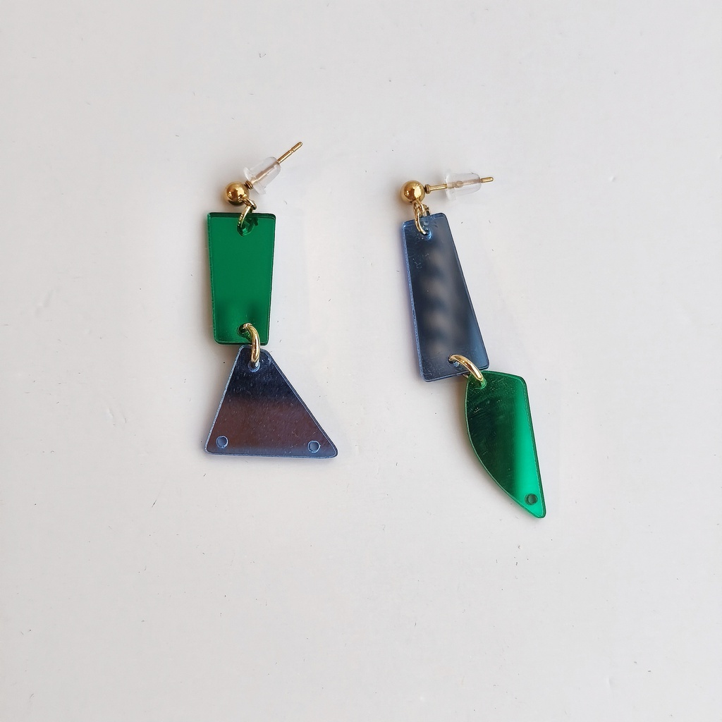Pendientes Metacrilato Abstract Asimétrico Plateado Verde