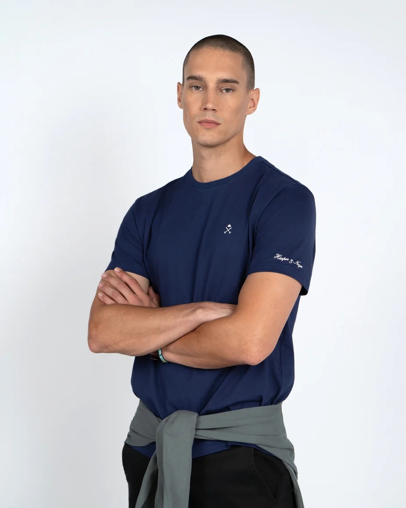 Camiseta Club Midnight Navy - Harper &amp; Neyer