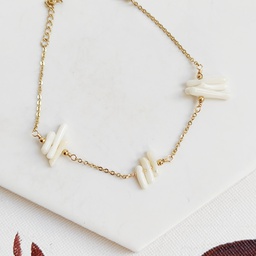 Pulsera Tiras Perladas Dorada