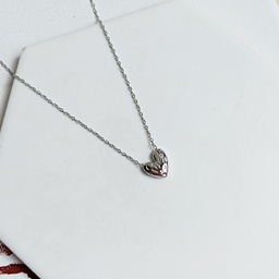 Collar Charm Corazón 3D Relieve Plateado