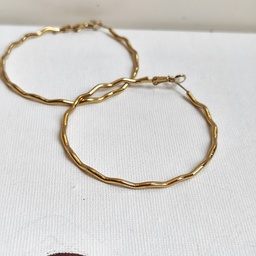 Aros Mediano Silueta Curva Dorado