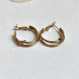 Doble Aro Con Nudo Dorado