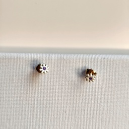 Pendientes Pequeños Flor Dorado