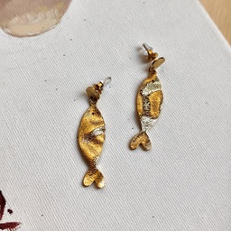 Pendientes Peces Textura Dorado