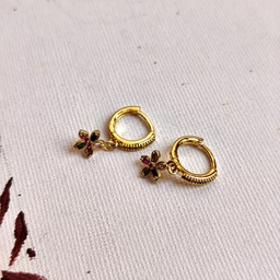 Aros Charm Flor Circonitas Dorado